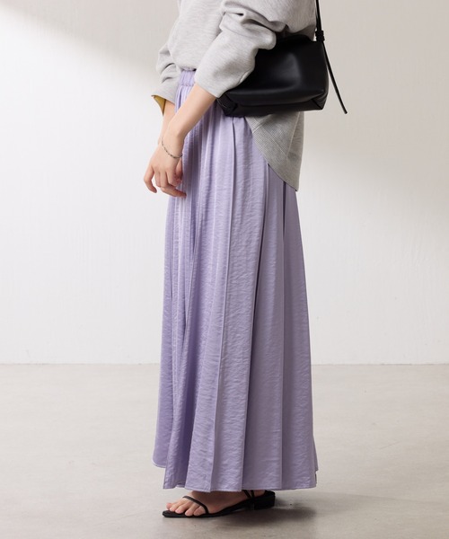 COLLAGE GALLARDAGALANTE（コラージュガリャルダガランテ）の「シルキーサテンフレアスカート（スカート・レディース・グレー/パープル・FREE）」の8枚目の写真