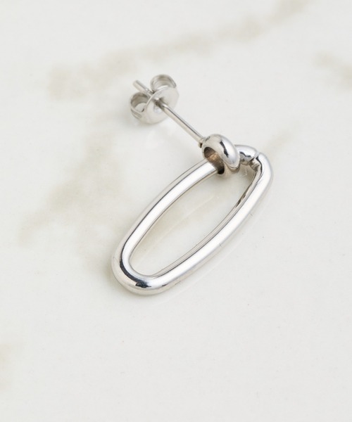 PAPILLONNER（パピヨネ）の「ステンレスラウンドピアス（ピアス（両耳用）・レディース・シルバー/ゴールド・FREE）」の3枚目の写真