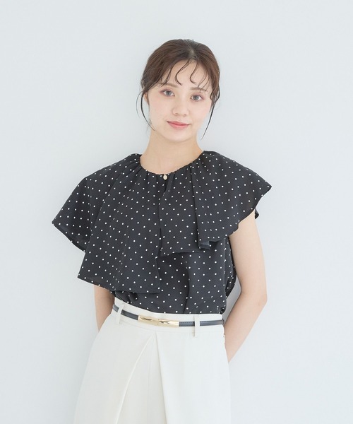 Andemiu（アンデミュウ）の「アシメフリルブラウス577651（シャツ/ブラウス・レディース・ホワイト系その他5/ブラック/オフホワイト/ネイビー・FREE）」の6枚目の写真