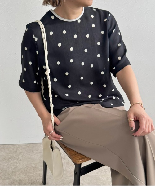 LHELBIE（レルビエ）の「リネンライクドットブラウスT（シャツ/ブラウス・レディース・ベージュ/オフホワイト/ブラック・M）」の3枚目の写真