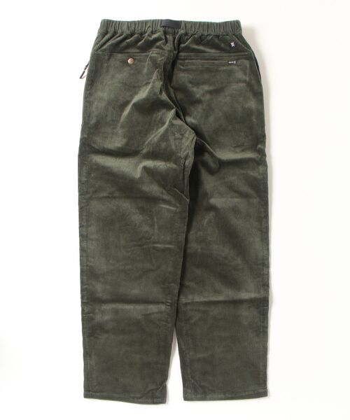 ROARK REVIVAL(ロアークリバイバル)の「【ROARK】 TRAVELPANT CORDUROY - RELAX(その他パンツ・メンズ・モスグリーン・MEDIUM/LARGE/X-LARGE)」の4枚目の写真