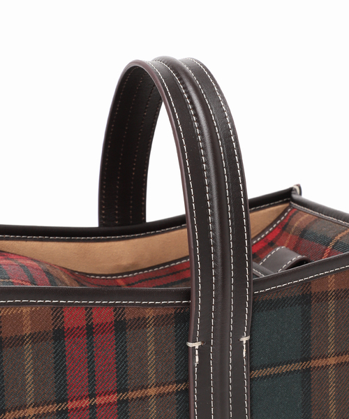 IENA(イエナ)の「A VACATION/ア ヴァケーション SEE SAW BAG CAVAN(ハンドバッグ・レディース・ブラック・FREE)」の10枚目の写真