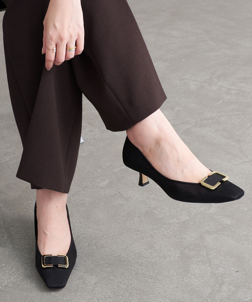 LE TALON(ルタロン)の「5cmスクエアチュールバックルパンプス(パンプス・レディース・ブラック×ブラック/ブラウン/ベージュ・22cm/22.5cm/24.5cm/25cm/23cm/23.5cm/24cm)」の2枚目の写真