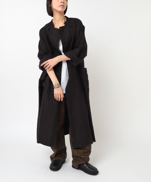 RNA-N（アールエヌエーエヌ）の「C0786 リネンオーバーコックコート（ステンカラーコート・レディース・ブラウン/チャコール/ブラック・FREE）」の3枚目の写真