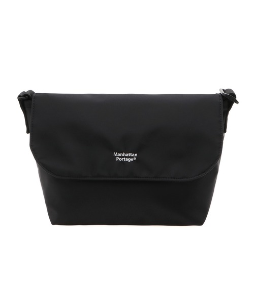 Manhattan Portage（マンハッタンポーテージ）の「CASUAL MESSENGER SLIM FLIGHT NYLON BACKING BP W/DIV MGNT（メッセンジャーバッグ・メンズ・ブラック・SMALL）」の5枚目の写真