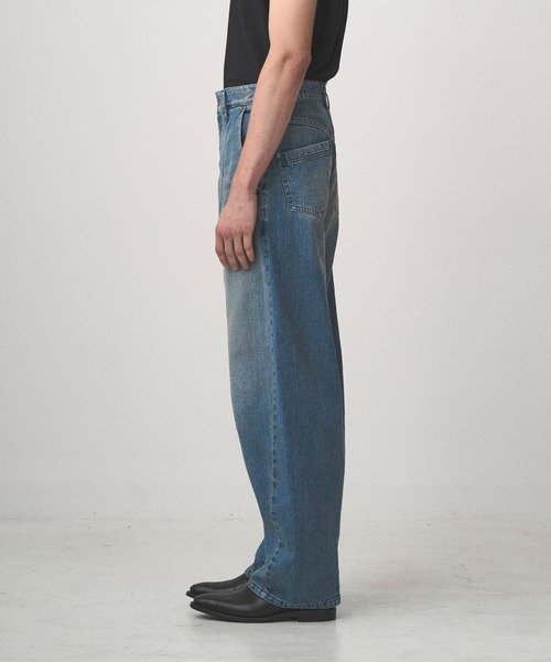 Juha（ユハ）の「BALLOON DENIM PANTS（デニムパンツ・メンズ・ブラック/ライトブラウン/ライトインディゴブルー・2/3/4）」の9枚目の写真