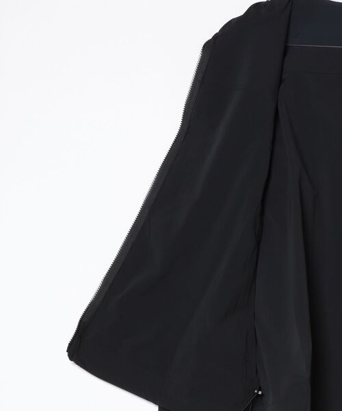 KEEN(キーン)の「NYLON PACKABLE FULL ZIP JKT / ナイロン パッカブル フルジップ ジャケット(ナイロンジャケット・メンズ・ブラック・S/M/L/XL)」の3枚目の写真