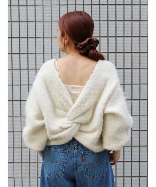 Ungrid（アングリッド）の「バックオープンデザインニット（ニット/セーター・レディース・アイボリー/レッド/ブラウン・FREE）」の19枚目の写真