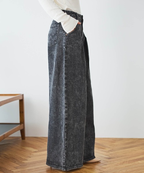 EDWIN(エドウィン)の「essentials タックワイドデニムパンツ(デニムパンツ・レディース・ブラック系その他/ブルー系その他・X-SMALL/SMALL/MEDIUM/LARGE)」の8枚目の写真