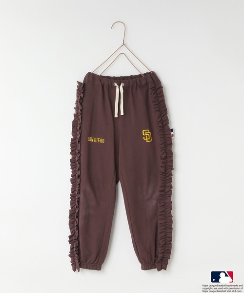 LOWRYS FARM（ローリーズファーム）の「ＭＬＢスウェットフリルパンツ　 581691（スウェットパンツ・キッズ・ネイビー/シルバー/グリーン/ブラウン系その他・120cm/130cm/140cm/150cm/110cm）」の2枚目の写真