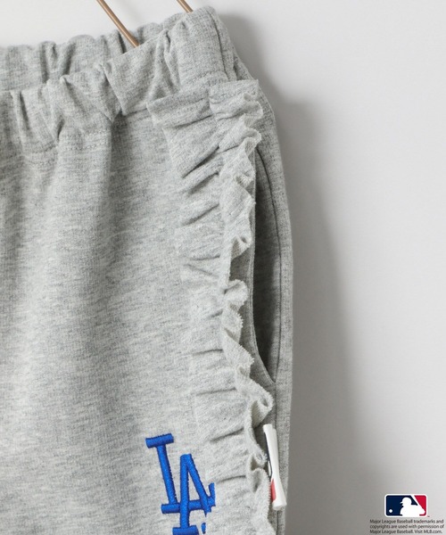 LOWRYS FARM（ローリーズファーム）の「ＭＬＢスウェットフリルパンツ　 581691（スウェットパンツ・キッズ・ネイビー/シルバー/グリーン/ブラウン系その他・120cm/130cm/140cm/150cm/110cm）」の9枚目の写真