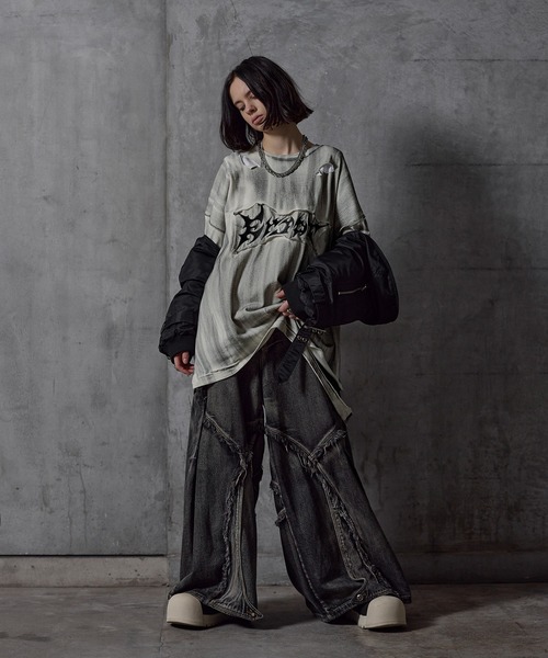 ERAR(エラー)の「【ERAR】ケミカルウォッシュ加工/スプレー加工 ハイダメージヴィンテージロゴ刺繍ロンT/Tシャツ(Tシャツ/カットソー・メンズ・ブラック/ホワイト・S/M/L/XL)」の17枚目の写真