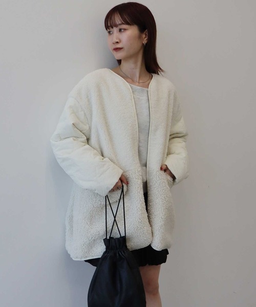 earth music&ecology（アースミュージックアンドエコロジー）の「【2025AW】ボアキルトミドルコート（ブルゾン・レディース・カーキ/ブラック/アイボリー・FREE）」の13枚目の写真