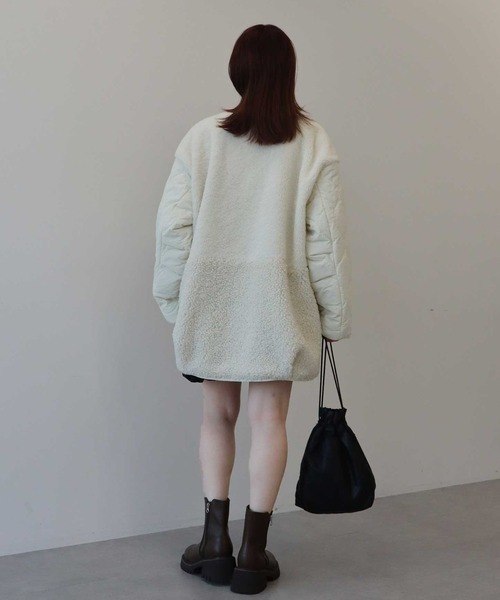 earth music&ecology（アースミュージックアンドエコロジー）の「【2025AW】ボアキルトミドルコート（ブルゾン・レディース・カーキ/ブラック/アイボリー・FREE）」の18枚目の写真