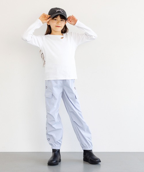 coca(coca)(コカ)の「キッズ リブアシメ肩あき長袖Tシャツ(Tシャツ/カットソー・キッズ・ブラック/ホワイト・140/130/150/120)」の5枚目の写真