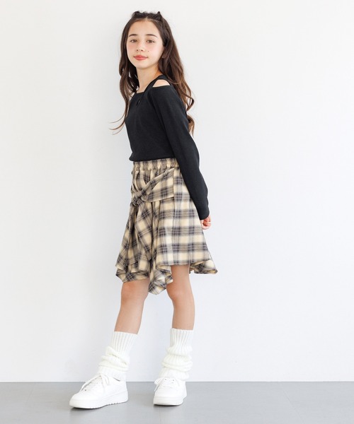 coca(coca)(コカ)の「キッズ リブアシメ肩あき長袖Tシャツ(Tシャツ/カットソー・キッズ・ブラック/ホワイト・140/130/150/120)」の9枚目の写真