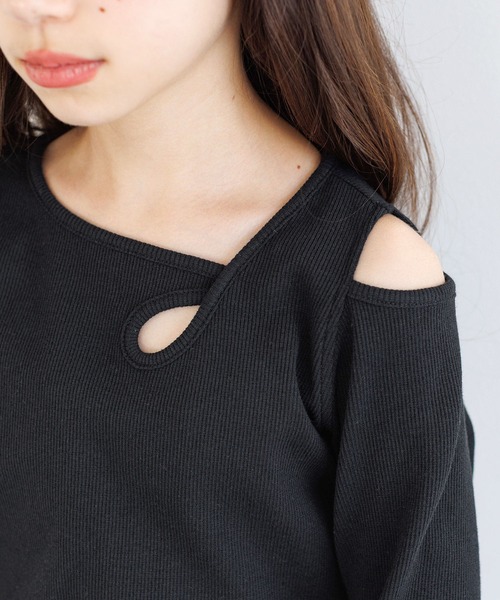 coca(coca)(コカ)の「キッズ リブアシメ肩あき長袖Tシャツ(Tシャツ/カットソー・キッズ・ブラック/ホワイト・140/130/150/120)」の10枚目の写真