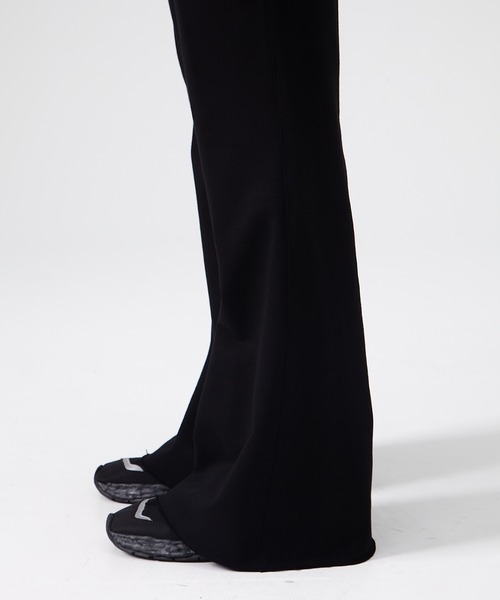 BED J.W. FORD(ベッドフォード)の「Sweat Bell Bottom ver.2(スウェットパンツ・メンズ・ブラック・0/1)」の4枚目の写真