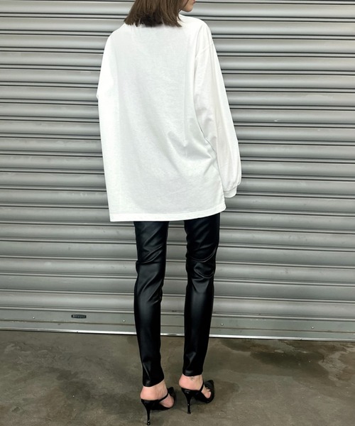 EGOIST(エゴイスト)の「ラインストーンロゴユニセックスロンT(Tシャツ/カットソー・レディース・ホワイト/ブラック・FREE)」の14枚目の写真