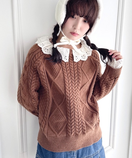 Loueme(ルエム)の「コットンレースドッキングケーブルニット(ニット/セーター・レディース・ブラウン/アイボリー/ブラック・FREE)」の3枚目の写真