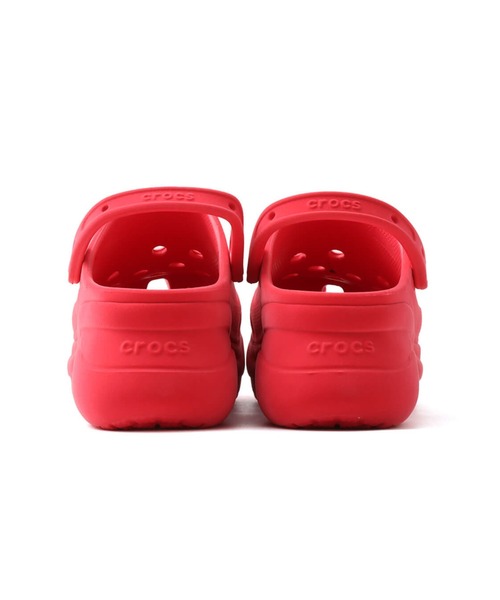 crocs(クロックス)の「crocs Bae Velvet Clog / クロックス ベイ ベルベット クロッグ(サンダル・レディース・レッド・23.0cm/22.0cm/24.0cm/25.0cm)」の3枚目の写真