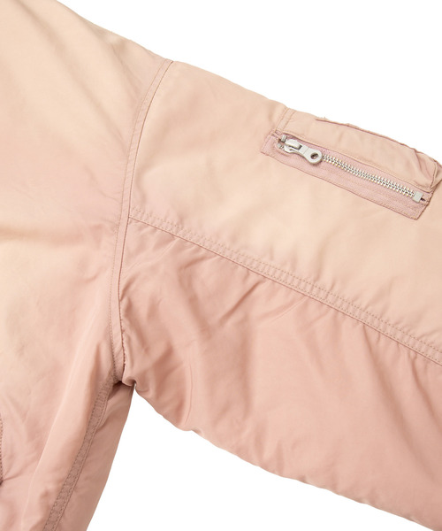 CONVERSE TOKYO(コンバーストウキョウ)の「【HL】SPRAY DYED MA-1 JACKET(MA-1・レディース・ブラック/カーキ/ピンク・FREE)」の17枚目の写真