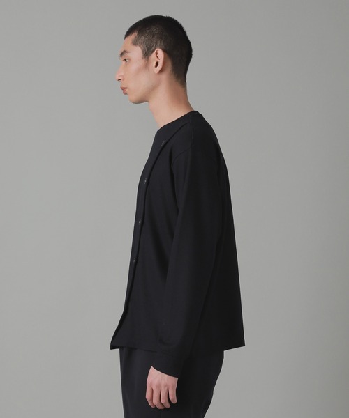 ZUCCa（ズッカ）の「ウールジャージィー / プルオーバー / S（ニット/セーター・メンズ・ネイビー/オレンジ/グレー・M size）」の4枚目の写真