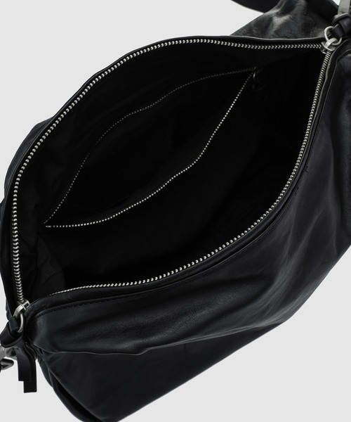 DRIES VAN NOTEN(ドリスヴァンノッテン)の「BM252-DUFFLE606-195 M.L.BAG(ショルダーバッグ・メンズ・グレー/ブラック・ONE SIZE)」の7枚目の写真