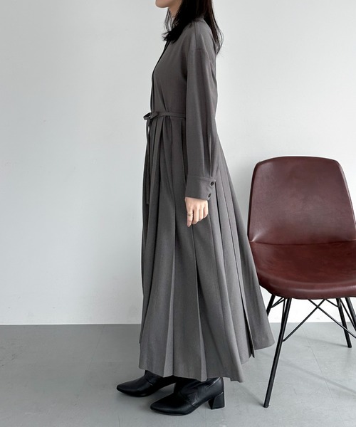 Doux archives（ドゥアルシーヴ）の「ワイドシャフトミドルブーツ（ブーツ・レディース・ベージュ/ブラック・LARGE/MEDIUM）」の11枚目の写真