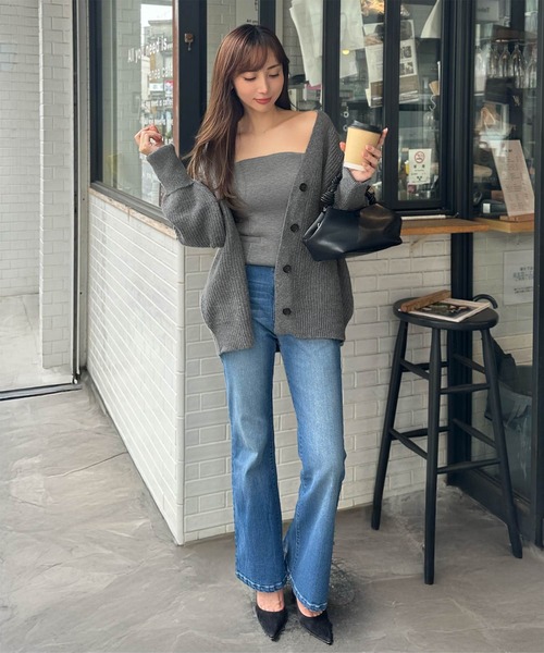 KOBE LETTUCE（コウベレタス）の「[ 岡部あゆみさんコラボ ］ローゲージニットカーディガン（カーディガン/ボレロ・レディース・ブルー/チャコール/オフホワイト/ピンク/ベージュ・M）」の11枚目の写真