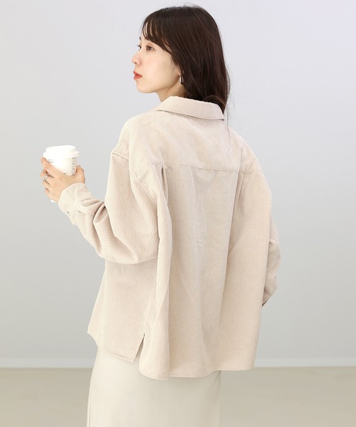 Aletta vita(アレッタビータ)の「コーデュロイフラップポケットシャツ(シャツ/ブラウス・レディース・ダークブルー/ベージュ/カーキブラウン・FREE)」の4枚目の写真