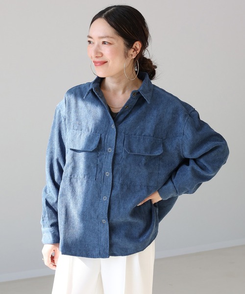 Aletta vita(アレッタビータ)の「コーデュロイフラップポケットシャツ(シャツ/ブラウス・レディース・ダークブルー/ベージュ/カーキブラウン・FREE)」の8枚目の写真