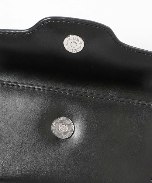 HARE（ハレ）の「Flowerエンボスフラグメントケース(HARE)（財布・レディース・グレー/ブラック・FREE）」の3枚目の写真