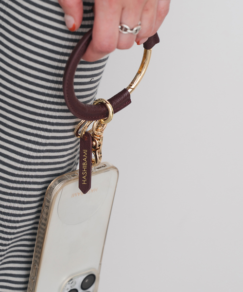 Spick & Span(スピックアンドスパン)の「《WEB限定追加2》HASHIBAMI / ハシバミ ウィンドベルハンドストラップ(その他小物・レディース・ブラウン/ブラック・FREE)」の6枚目の写真