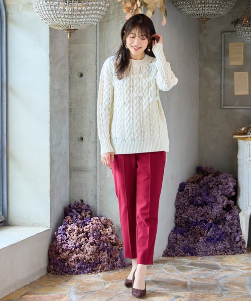 Rose Tiara(ローズティアラ)の「リボン×ケーブル編みニットプルオーバー(ニット/セーター・レディース・オフホワイト/ブラック/レッド・46/42/38)」の12枚目の写真