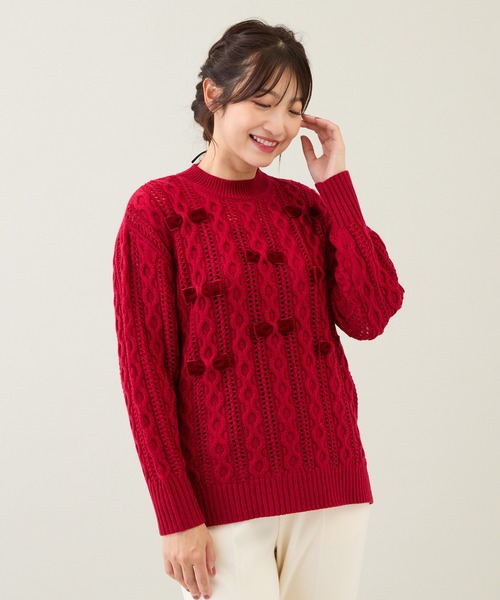 Rose Tiara(ローズティアラ)の「リボン×ケーブル編みニットプルオーバー(ニット/セーター・レディース・オフホワイト/ブラック/レッド・46/42/38)」の21枚目の写真