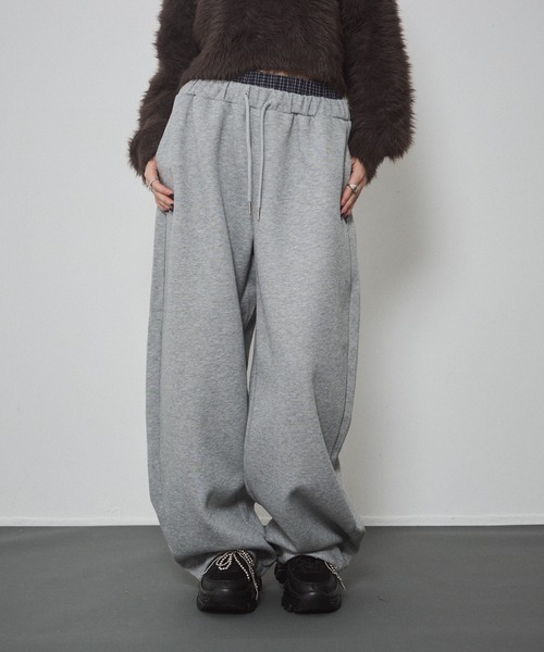 ENVYM（アンビー）の「ウエストレイヤードスウェットパンツ（スウェットパンツ・レディース・グレー/ブラック・FREE）」の15枚目の写真