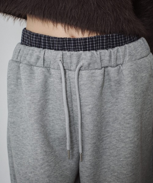 ENVYM（アンビー）の「ウエストレイヤードスウェットパンツ（スウェットパンツ・レディース・グレー/ブラック・FREE）」の9枚目の写真