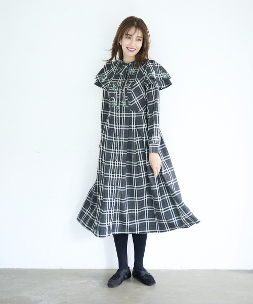 Chesty(チェスティー)の「チェックミュゲワンピース(ワンピース・レディース・グレー/ブラウン・0/1)」の11枚目の写真