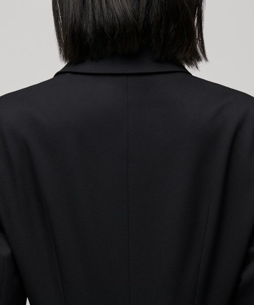 MUSINSA STANDARD WOMAN（ムシンサスタンダードウーマン）の「ウィメンズアワーグラスブレザー[ブラック]（テーラードジャケット・レディース・ブラック・SMALL/MEDIUM/LARGE/X-SMALL）」の5枚目の写真