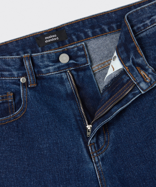 MUSINSA STANDARD(ムシンサスタンダード)の「ワイドデニムパンツ【ミディアムインディゴ】(デニムパンツ・メンズ・その他・29/30/31/33/26/27/28/40/38/42/36/34/32)」の5枚目の写真