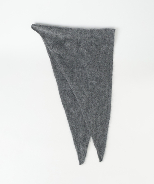 IENA LA BOUCLE(イエナラブークル)の「LABOUCLEトライアングルスカーフ(バンダナ/スカーフ・レディース・ピンク/チャコールグレー・FREE)」の5枚目の写真