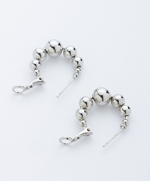 AJUGA.（アジュガ）の「メタルボールフープピアス（ピアス（両耳用）・レディース・シルバー・ONE SIZE）」の10枚目の写真