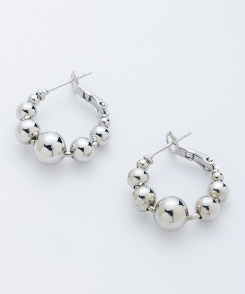 AJUGA.（アジュガ）の「メタルボールフープピアス（ピアス（両耳用）・レディース・シルバー・ONE SIZE）」の12枚目の写真