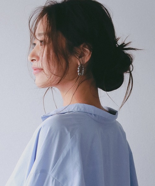 AJUGA.（アジュガ）の「メタルボールフープピアス（ピアス（両耳用）・レディース・シルバー・ONE SIZE）」の14枚目の写真