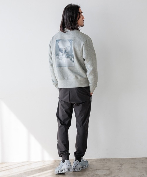 HEREIAM(ヘレイアム)の「【HEREIAM MEN】COSMIC裏起毛クルーネック(スウェット・メンズ・杢グレー/ブラック/パープル・MEDIUM/LARGE)」の7枚目の写真