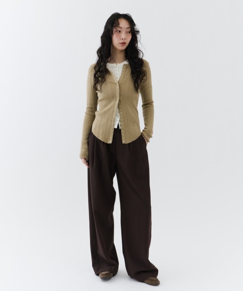 NUJOH（ヌゾ）の「Snap Button Rib Tee / スナップボタンリブティー（Tシャツ/カットソー・レディース・チャコールグレー/ブラック/ベージュ・FREE）」の14枚目の写真