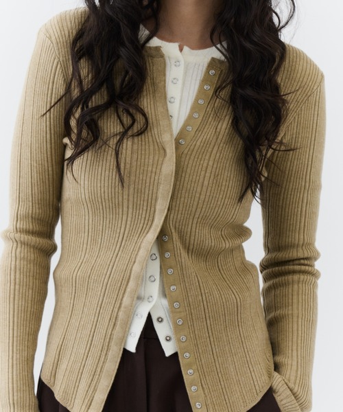 NUJOH（ヌゾ）の「Snap Button Rib Tee / スナップボタンリブティー（Tシャツ/カットソー・レディース・チャコールグレー/ブラック/ベージュ・FREE）」の22枚目の写真