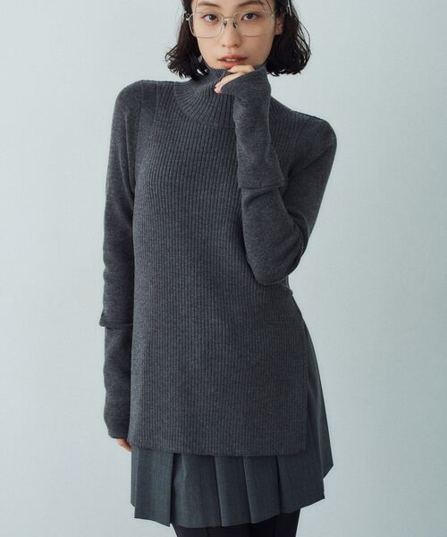 CODE A（コードエー）の「modern turtleneck knit（ニット/セーター・レディース・グレー/オフホワイト・00）」の2枚目の写真