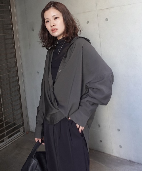 CORNERS(コーナーズ)の「ポプリン2wayカシュクールシャツ(シャツ/ブラウス・レディース・ブラック/チャコールグレー/ホワイト/ブラウン・M)」の16枚目の写真